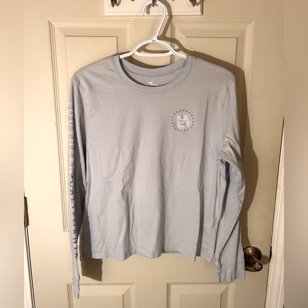 Hollister-Long Sleeve T-Shirt-Light blue-Size Small